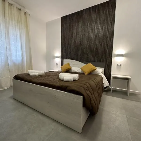 GIROOMS B&B, hotel in Crotone