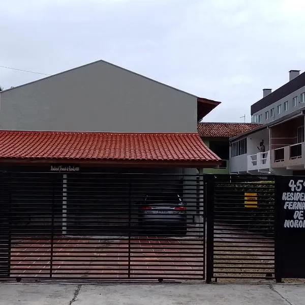 Casa Matinhos, hotel v destinaci Matinhos