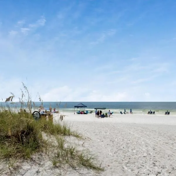 Beachfront Condo II 202A - Out of the Blue, hotel v destinaci Santa Rosa Beach