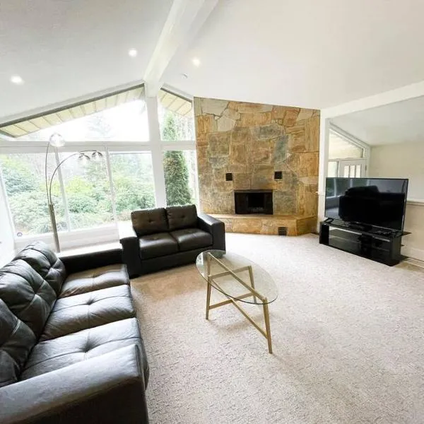 Escape to Spring Gate Estate, hotel in Victoria