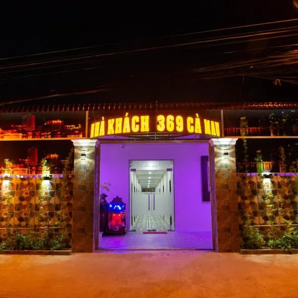 Nhà khách 369, hotel v destinaci Cà Mau