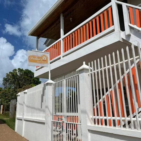 Christina's Guest House OFFICIAL, hótel í Little Corn Island