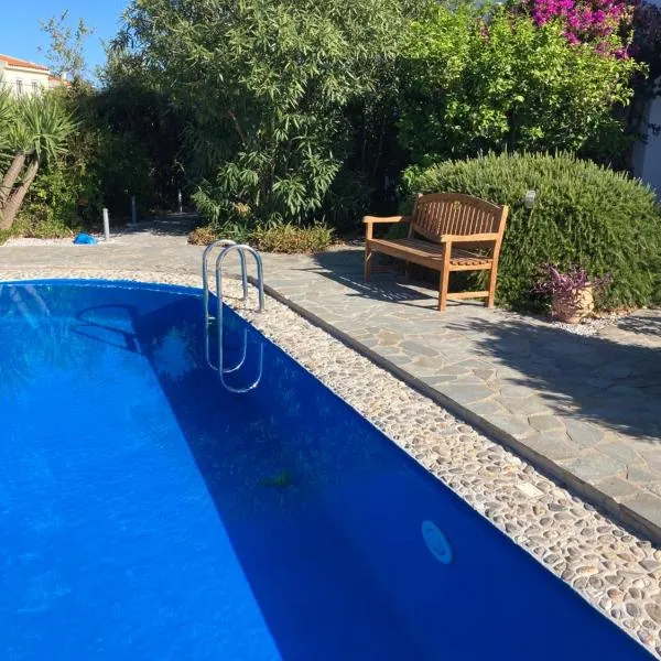 Leftheris villa, hotel v destinaci Dhrápanos