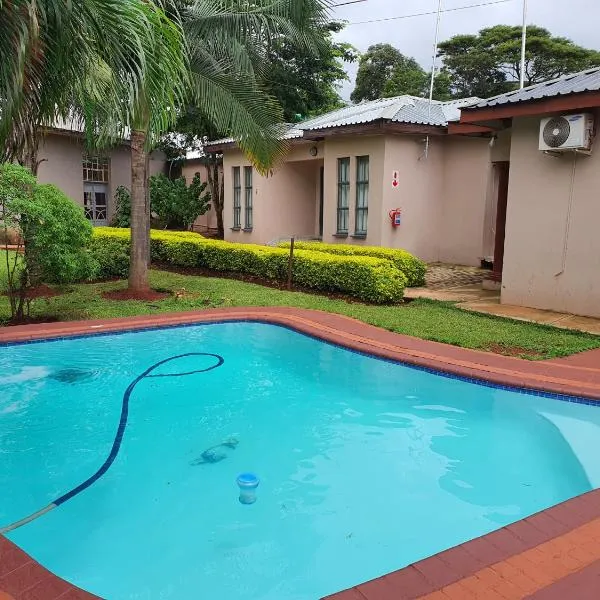 RS GARDEN GUESTHOUSE, hotel en Thohoyandou