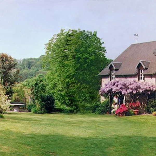 Captains Cabin, private appartement neuf dans vielle maison campagne, hotel in Saint-Priest-la-Plaine