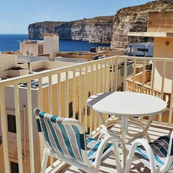 Seaview 2-bedroom Apartment in Xlendi, hotell sihtkohas Xlendi