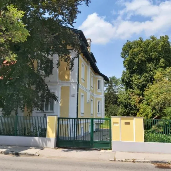 Haus Gaaden, hotel in Mayerling