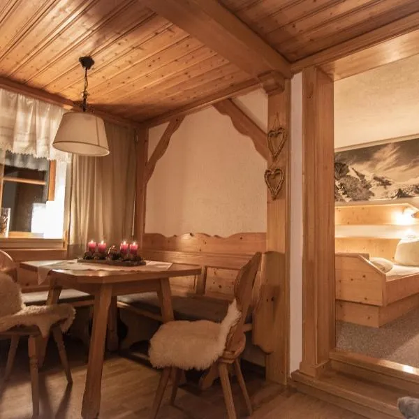 Bauernhof Stempf - Appartement "HOCHARN", hotel em Heiligenblut