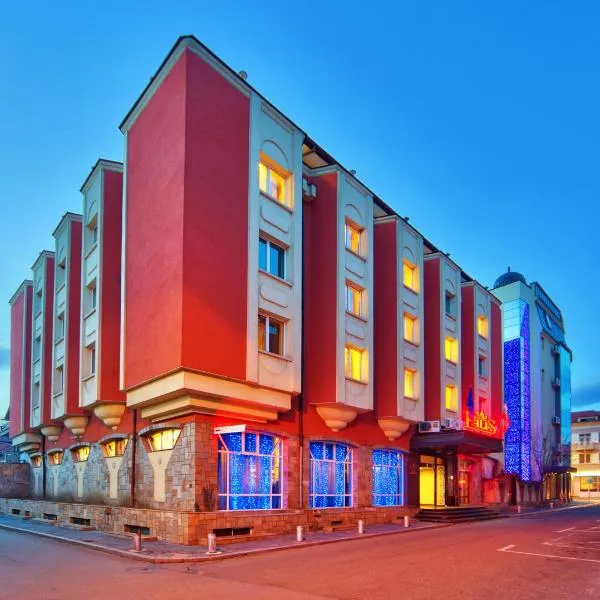 ホテル パラス（Hotel Palas）、カザンラクのホテル