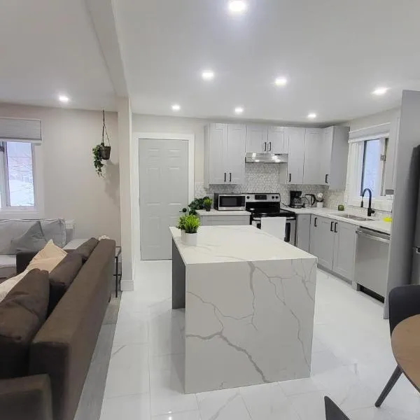 JstLikeHome - Serenity Suites & Guesthouse, hotel v destinaci Ottawa
