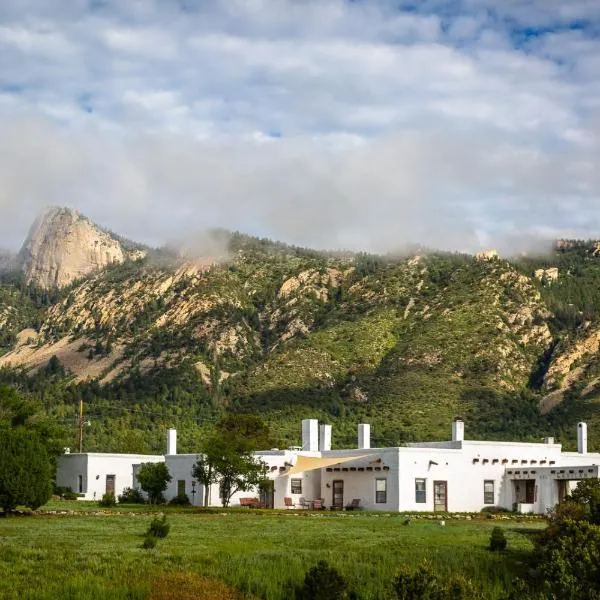 Casa del Gavilan Historic Inn, hotell sihtkohas Cimarron