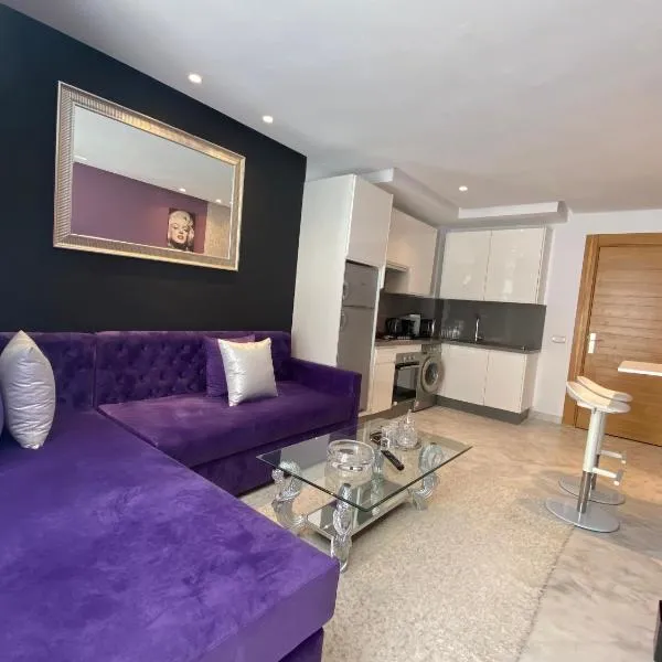 CORNICHE CASABLANCA - VINTAGE F2 NEUF, hotel in Casablanca