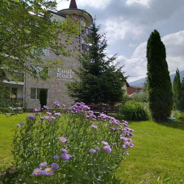 Studio apartment with mountain view at Eagle Rock complex, hotel in Beli Iskar