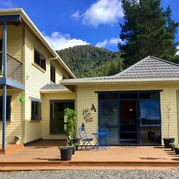 Off the Beaten Track B&B, hotel v destinaci Canvastown