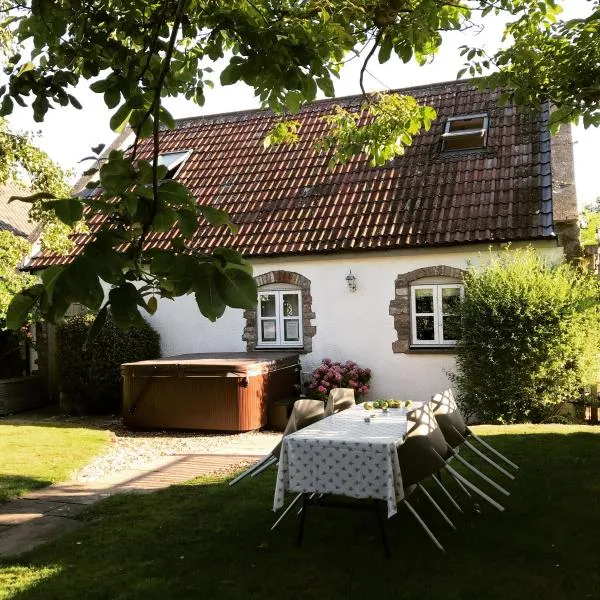 The Nookery, hotel v destinaci Winscombe