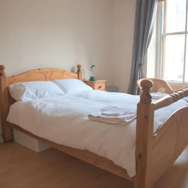 Cosy n Comfy Flat in Historic Heart of Edinburgh，位于爱丁堡的酒店