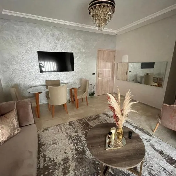 Superbe Appartement Bouskoura、Bouskouraのホテル