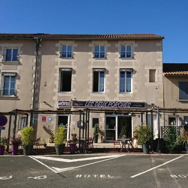 Hôtel Les Deux Porches、Diennéのホテル