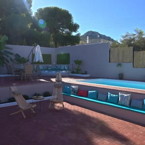 Arsinoe Luxury Villa, hotel a Salamís