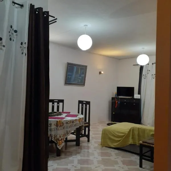 Cote Oeust，位于特鲁欧克比赫斯的酒店