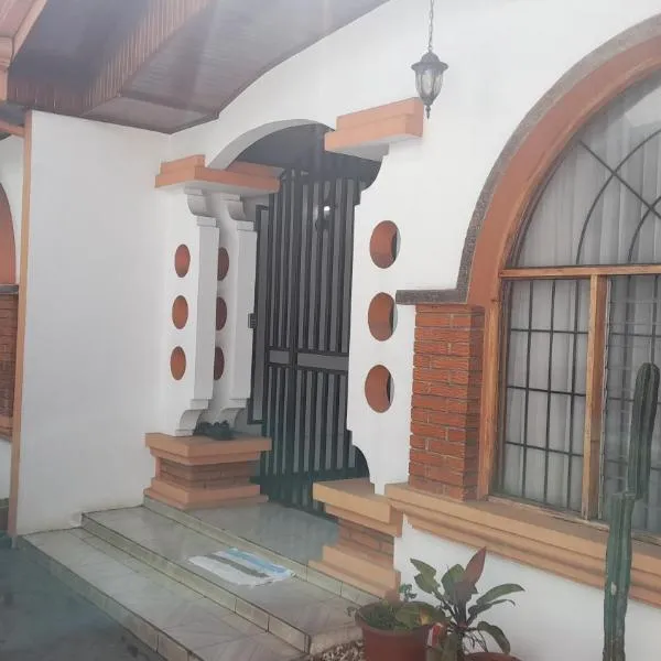 Mario y Jeannette, hotel v destinaci Alajuela