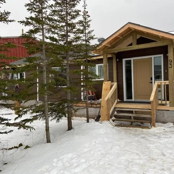 Bears Den Guest House II, hotel v destinaci Churchill