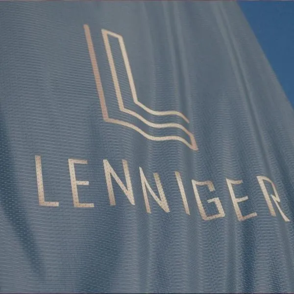Landgasthaus Lenniger, hotel v destinaci Büren