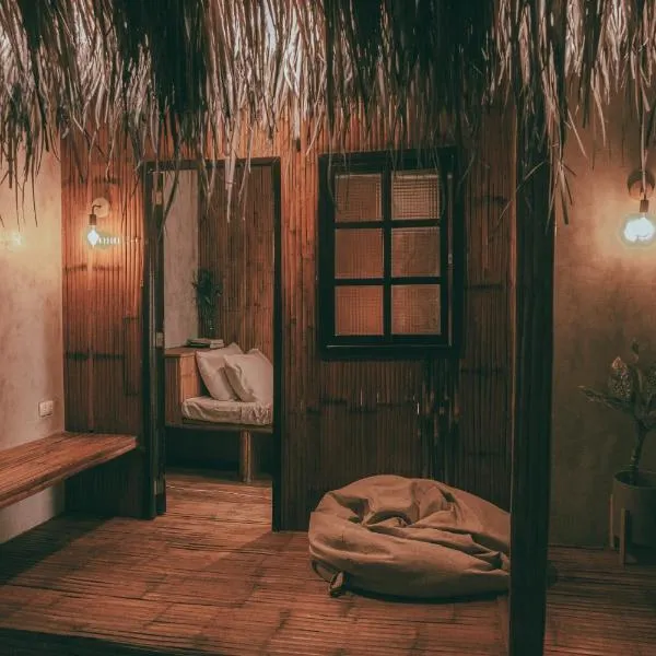 Casitas Stay and Surf, hotel in Baler