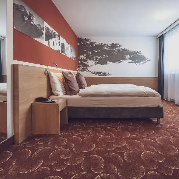 Hotel Ochsen 2 by Mountain Hotels، فندق في دافوس