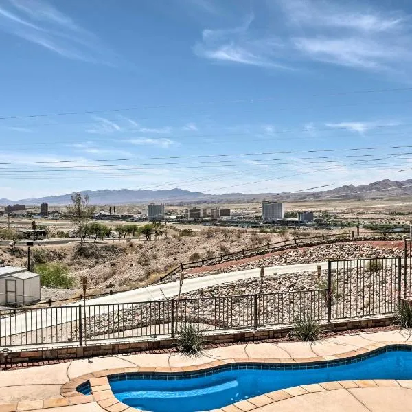 Bullhead City Home with Private Pool, Hot Tub and View, hotel v destinaci Bullhead City