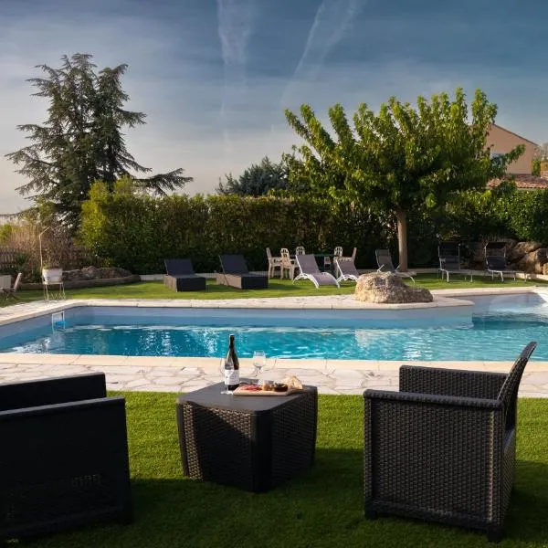 La Halte Gourmande, hotel v destinaci Vachères