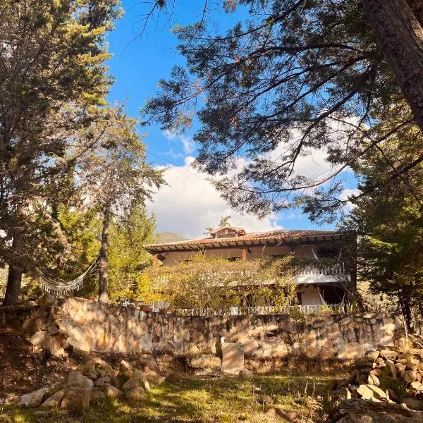 Lo Nuestro - Hospedaje, hotel v destinaci Villa de Leyva
