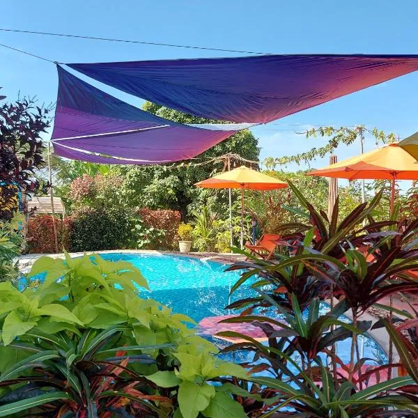 Colours Land Home, hotel di Nha Trang