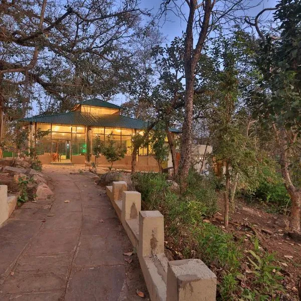 Bison Retreat - Pench, hotel in Sānkh