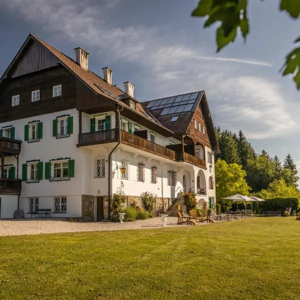 Villa Weiss, hotel Attersee am Attersee