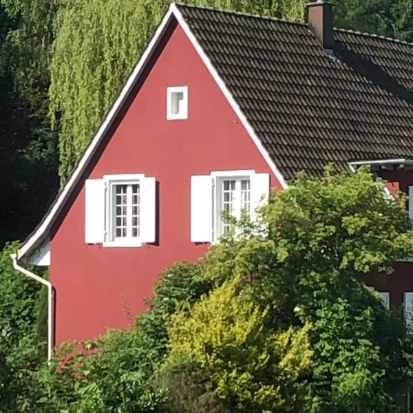 Villa Kunterbunt, hotel v destinaci Härkingen