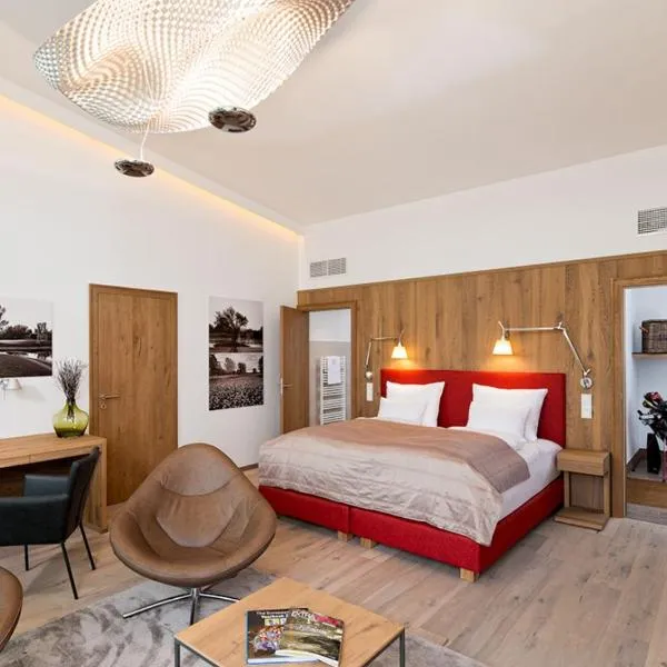 Hotel Diamond Country Club, hotel Atzenbruggban