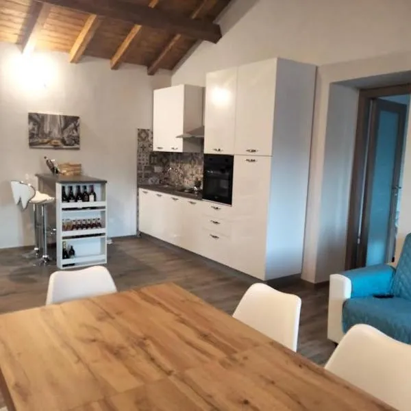 Green House 2.0，Pieve di Teco的飯店