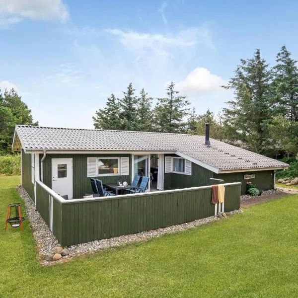 Amazing Home In Hvide Sande With Sauna, hótel í Bjerregård