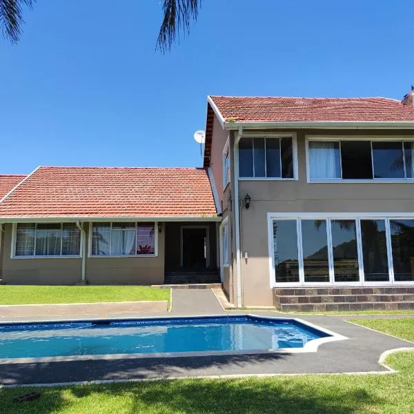 Peace of Mind Holiday Home, hotel in Amanzimtoti
