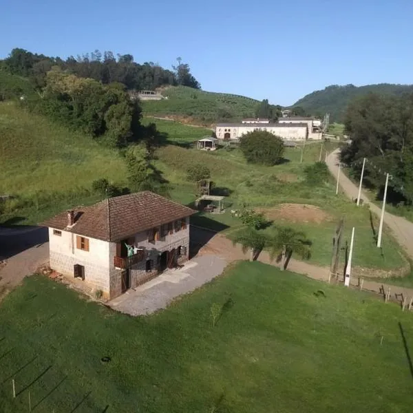 Casa de Campo Província Minosso, hotel em Farroupilha