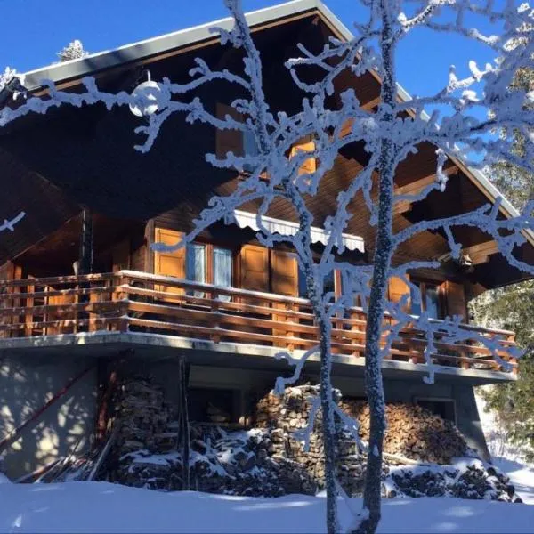 Chalet Les Airelles, hotell sihtkohas Montcel