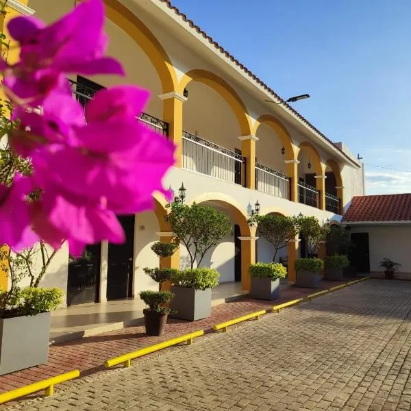 Casa Blanca Hotel, hotel en Landa de Matamoros