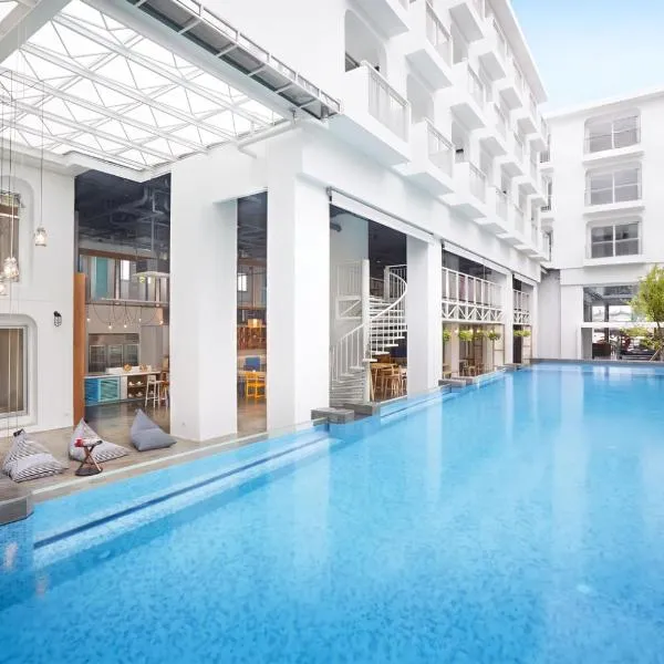 Lub d Phuket Patong - Near Patong Beach & Vibrant Social Vibe、パトンビーチのホテル