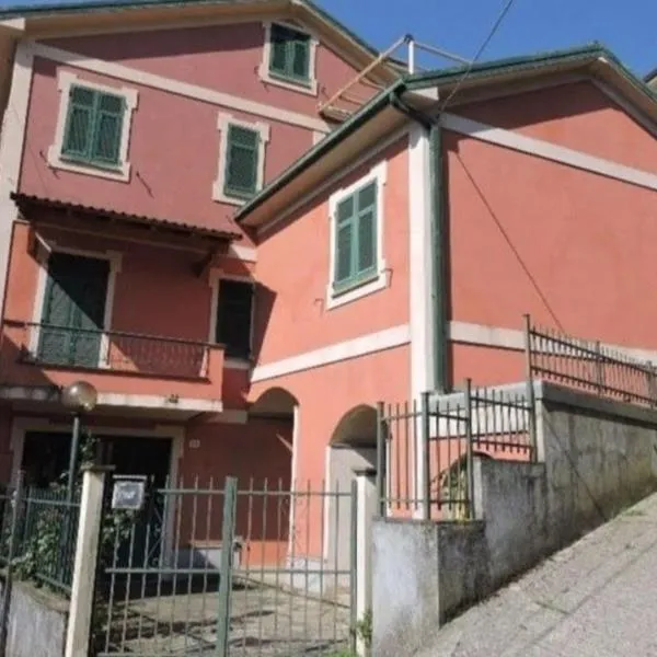 Casa Sangui, hotel in Cavizzano