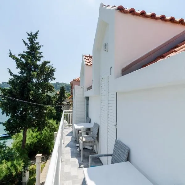 Holiday Home Macus, hotel v destinaci Koločep