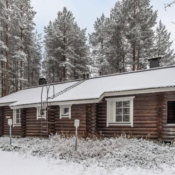Log Cabin Apartment Alppirinne, hotel in Suomutunturi