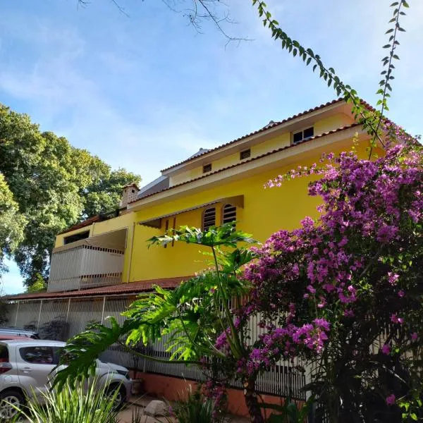 Kzazendf Cama&Cafe Hospedagem Familiar, hotel v destinaci Brasília