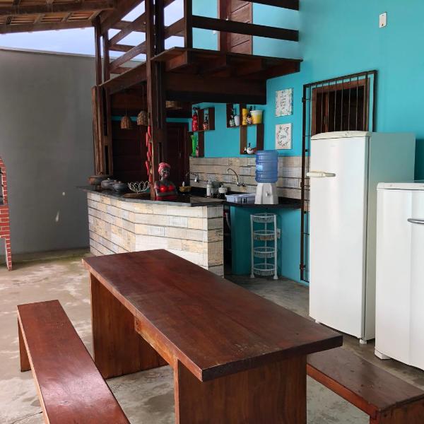 Casa Pé na Areia, Piscina, 3 quartos sendo 1 quarto com ar Split a 50 metros da praia - Foto 5