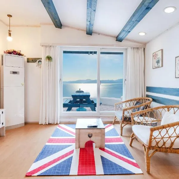 Soulmate Pension, hotel a Namhae